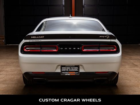 Used 2018 Dodge Challenger SRT Hellcat image 7
