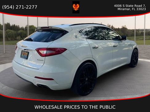 Used 2017 Maserati Levante S image 6