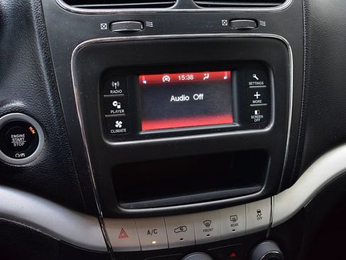 Used 2020 Dodge Journey SE w/ SE Popular Equipment Group FWD image 45