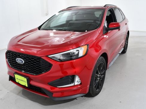 Used 2024 Ford Edge ST-Line image 2