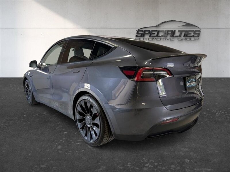 Used 2022 Tesla Model Y Performance AWD/4WD image 8