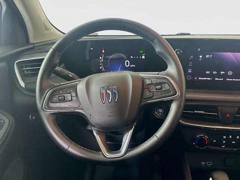 Used 2025 Buick Encore GX Preferred image 18