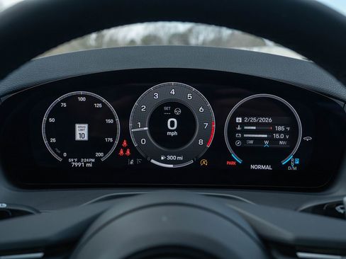 Certified 2025 Porsche Panamera 4 image 26