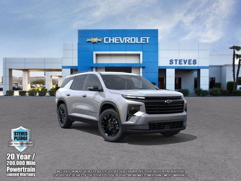 New 2026 Chevrolet Traverse LT image 1