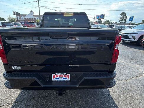 New 2026 Chevrolet Silverado 1500 Custom w/ Turbomax Blackout Package AWD/4WD image 8