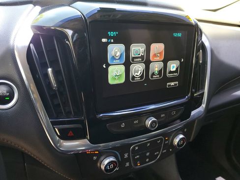 Used 2019 Chevrolet Traverse Premier w/ Driver Confidence II Package FWD image 29