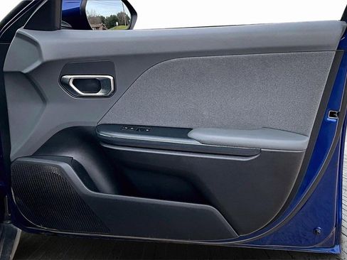 Certified 2025 Kia K4 EX image 19