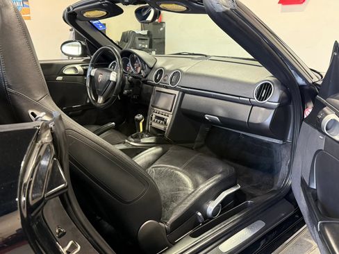 Used 2006 Porsche Boxster RWD image 24