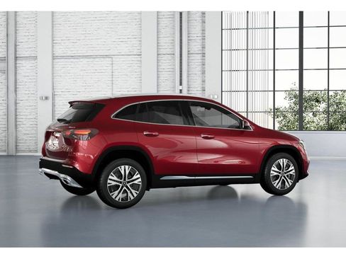 New 2026 Mercedes-Benz GLA 250 4MATIC image 19