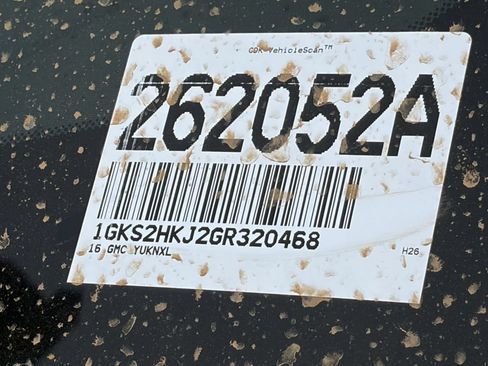 Used 2016 GMC Yukon XL Denali AWD/4WD image 14