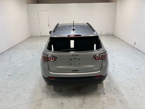 Used 2019 Jeep Compass Latitude w/ Popular Equipment Group image 3