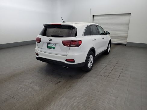 Used 2020 Kia Sorento FWD V6 image 9