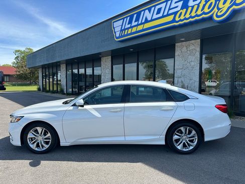Used 2019 Honda Accord LX image 4