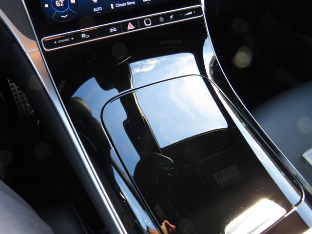 Used 2026 Mercedes-Benz GLC 300 4MATIC image 17
