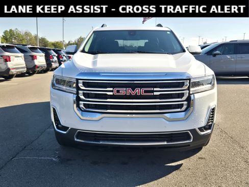 Used 2023 GMC Acadia SLT image 2