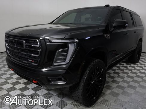 Used 2025 GMC Yukon XL AT4 Ultimate image 9