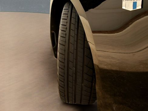 Used 2016 Chevrolet Camaro SS image 7