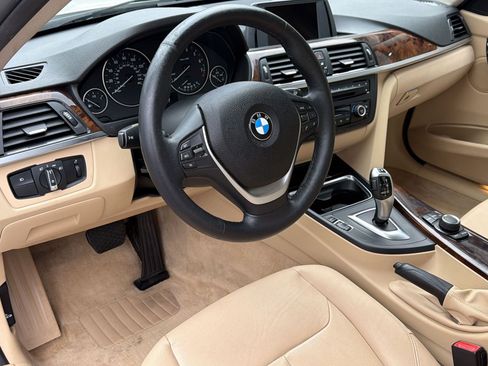 Used 2015 BMW 328i xDrive Sedan AWD/4WD image 4