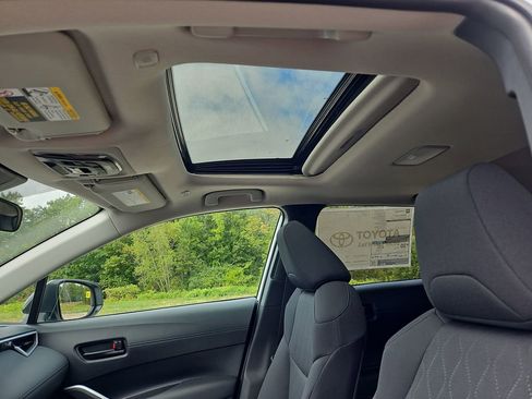 New 2026 Toyota Corolla Cross LE image 9