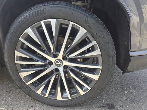 Used 2023 Lexus RX 350 Premium Plus w/ Accessory Package (Z1) image 6