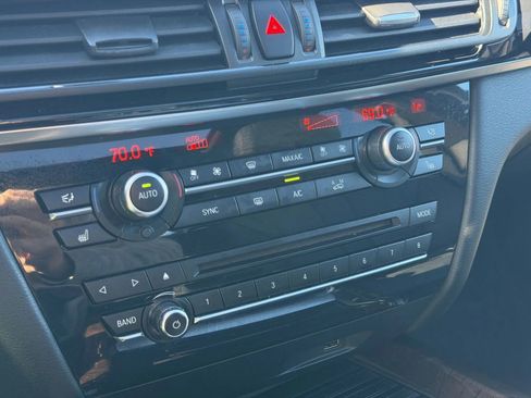 Used 2017 BMW X5 xDrive35i w/ Premium Package image 32