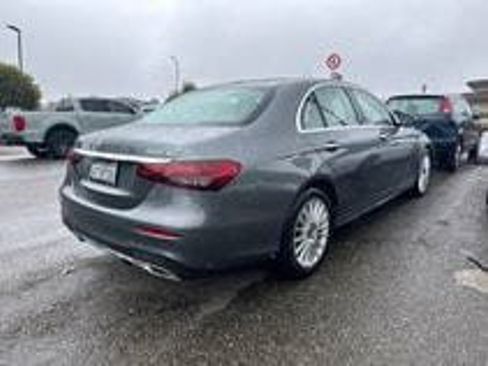 Used 2021 Mercedes-Benz E 350 Sedan image 7