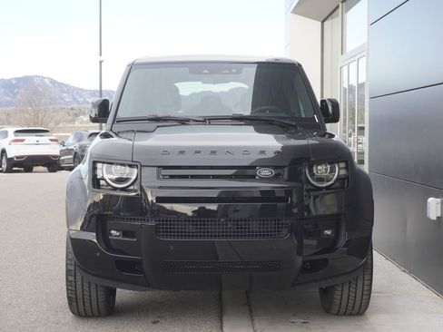 New 2026 Land Rover Defender 110 V8 image 5