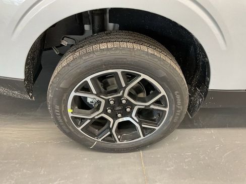 New 2026 Ford Maverick Lariat image 20