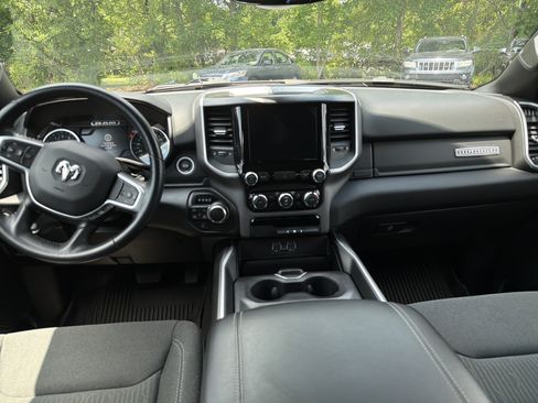 Used 2022 RAM 1500 Big Horn AWD/4WD image 13