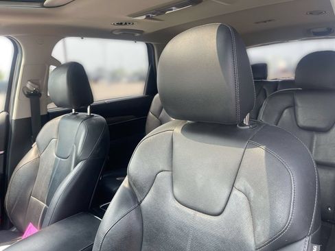 Used 2021 Kia Telluride EX w/ EX Premium Package FWD image 6