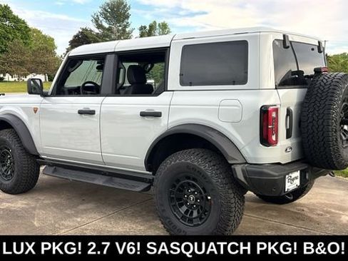 New 2026 Ford Bronco Badlands AWD/4WD image 5