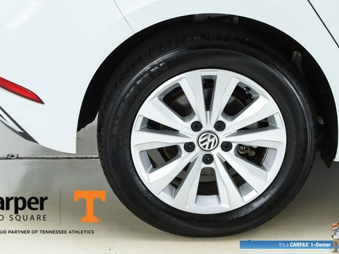 Used 2020 Volkswagen Golf 4-Door image 50