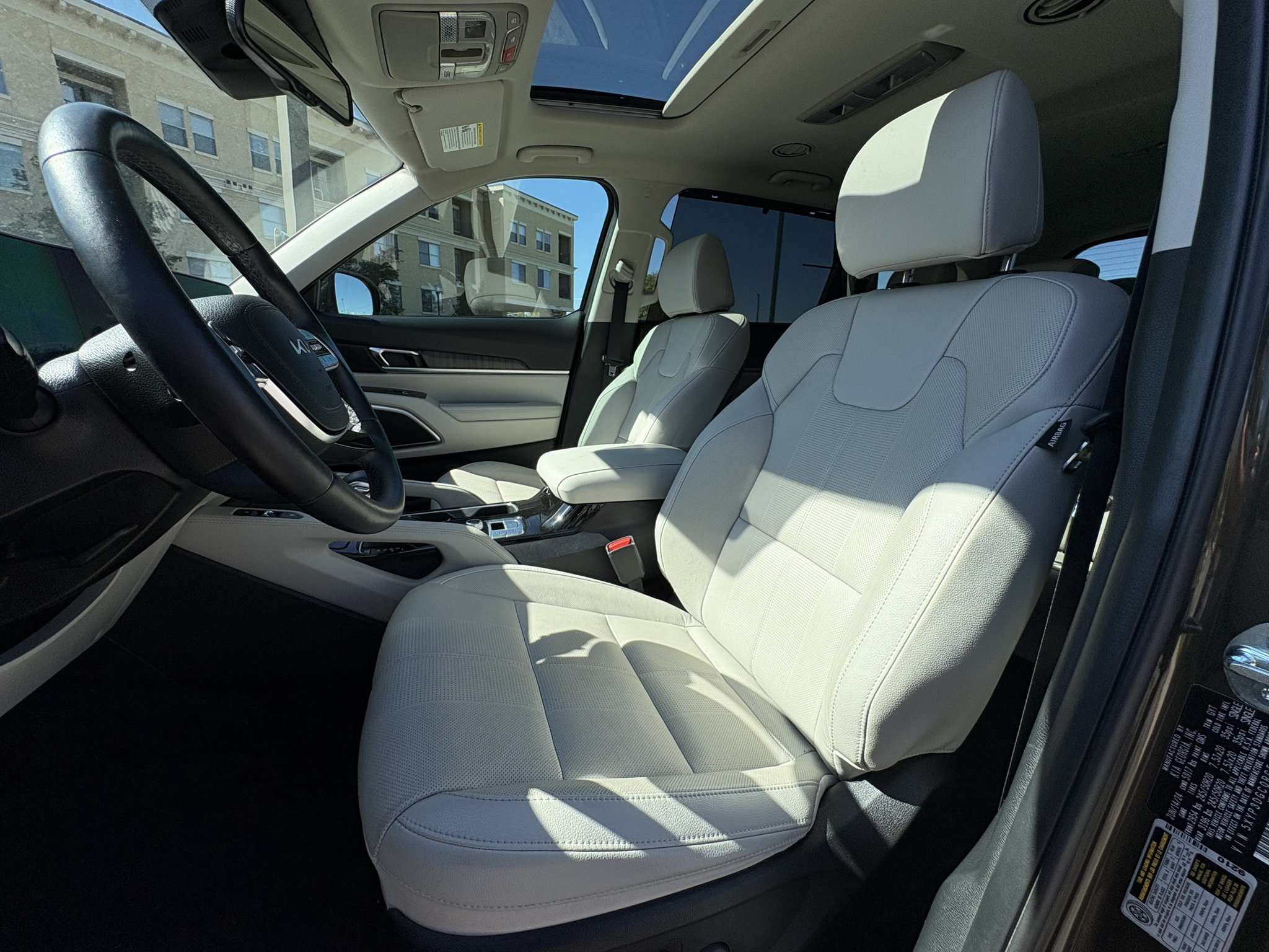 Used 2024 Kia Telluride EX AWD/4WD image 17