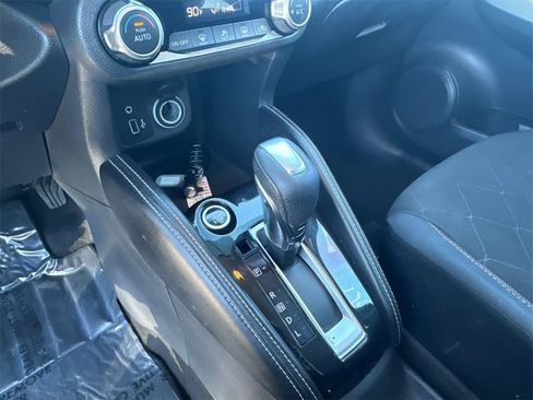 Used 2018 Nissan Kicks SR w/ Exterior Package image 31