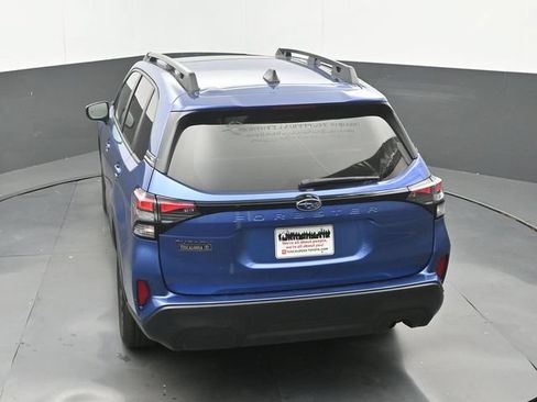 Used 2026 Subaru Forester Premium AWD/4WD image 15