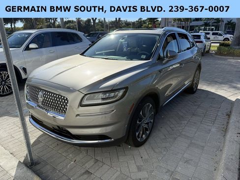 Used 2023 Lincoln Nautilus Reserve w/ Equipment Group 201A image 1