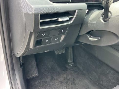 Used 2024 Hyundai Sonata SEL FWD image 29