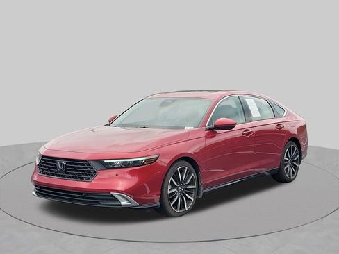 Used 2024 Honda Accord Touring image 1