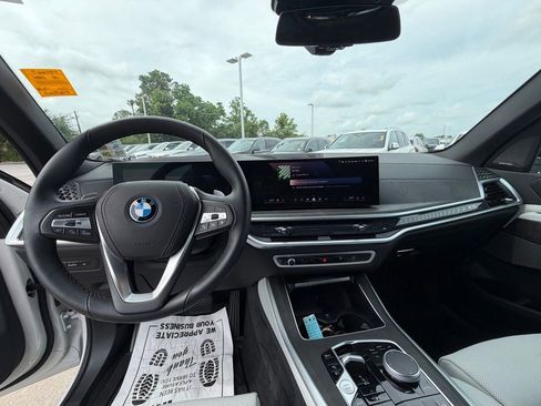 Certified 2024 BMW X5 xDrive50e w/ Premium Package AWD/4WD image 14
