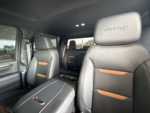 Certified 2024 GMC Sierra 2500 AT4 image 28