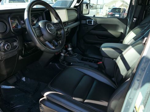 Used 2024 Jeep Wrangler Unlimited Rubicon 392 image 11