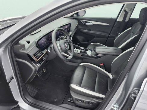 Used 2025 Buick Envision Sport Touring AWD/4WD image 10