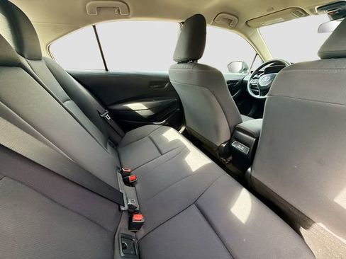 Used 2024 Toyota Corolla LE FWD image 25