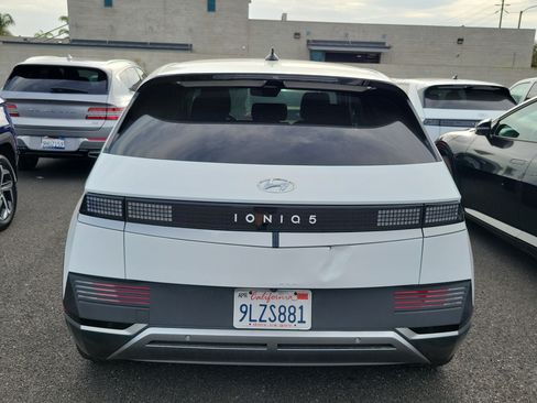 Used 2024 Hyundai Ioniq 5 SEL RWD image 4