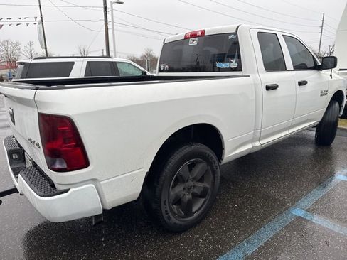 Used 2018 RAM 1500 Express w/ Express Value Package image 4