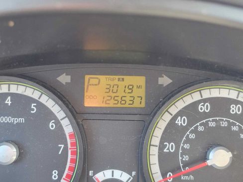 Used 2009 Kia Rio LX FWD image 25