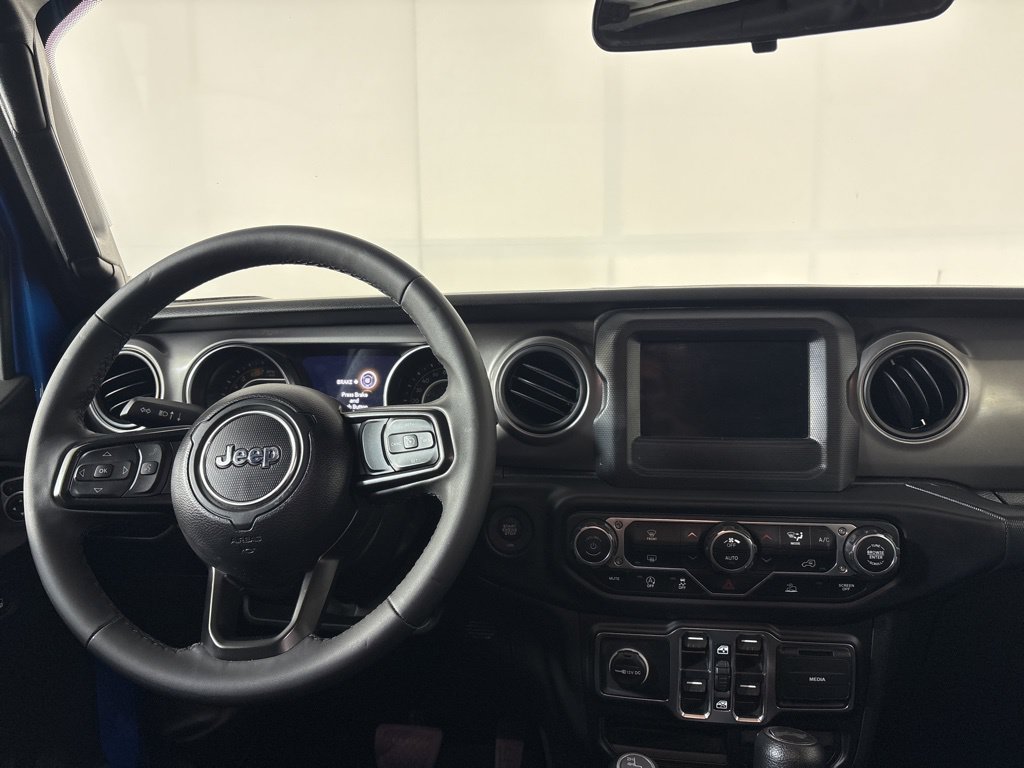 Used 2023 Jeep Wrangler Unlimited Sport AWD/4WD image 26