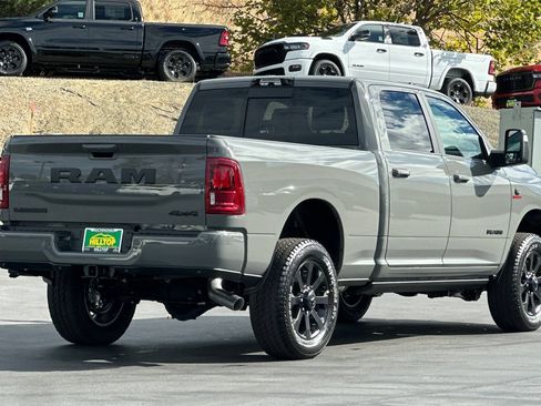 New 2026 RAM 2500 Laramie AWD/4WD image 4