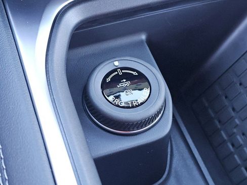 New 2025 Ford Expedition Max Platinum w/ Stealth Performance Package image 13