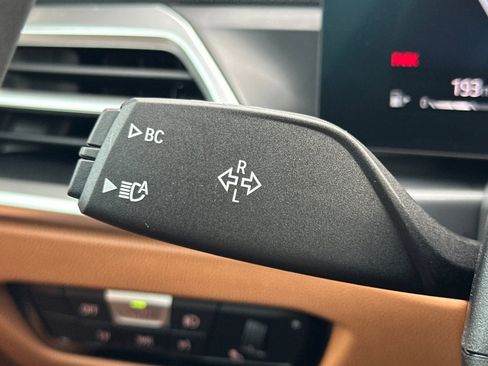 Used 2025 BMW 430i w/ Premium Package image 32